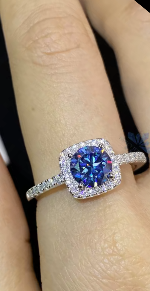 Moissanite Gemstone Ring